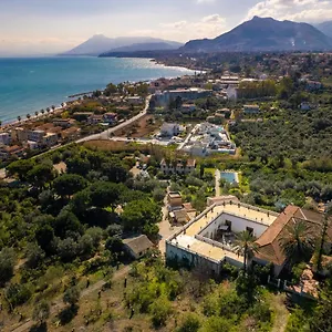  Agroturismo Cefalà Italia