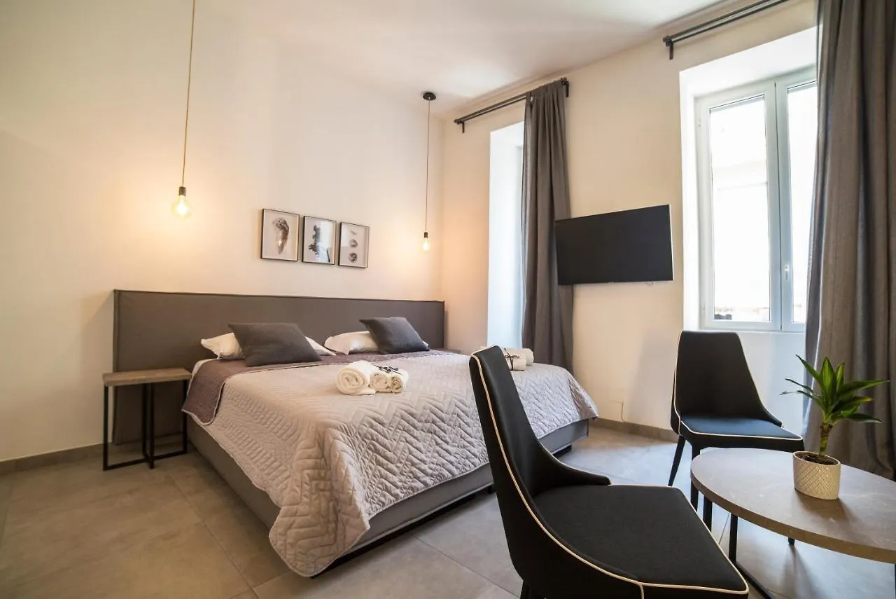 Bed and Breakfast Plebiscitum 2.0 Nápoles 2*,  Italia